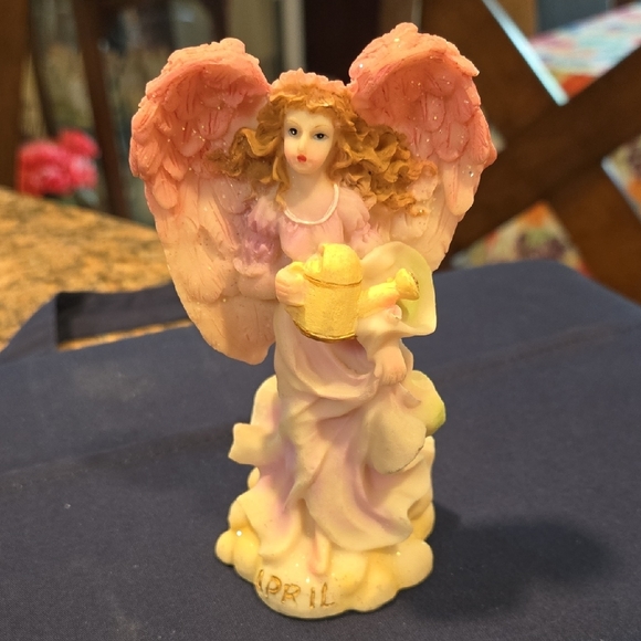 IAC International Pink and White Angel Accent Decor - Picture 9 of 15